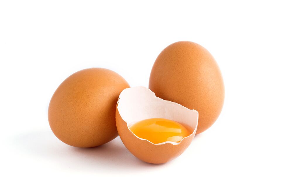 Le uova hanno un basso contenuto calorico, ma saziano a lungo. 