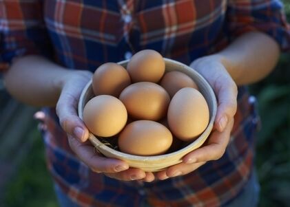 benefici delle uova di gallina